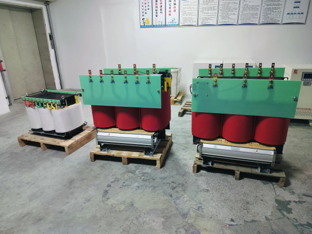 榕江KS11-1000KVA矿用变压器